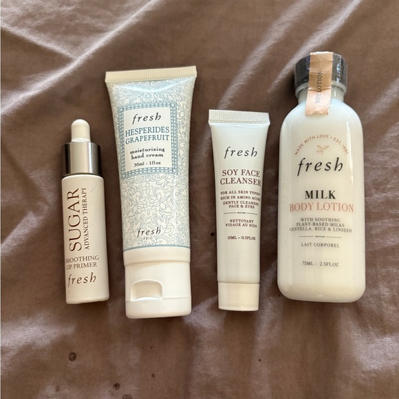 Fresh Skincare Essentials Set 4 piece Bundle - Picture 1 of 1